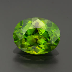 Garnet-Demantoid #12727 2.18 cts