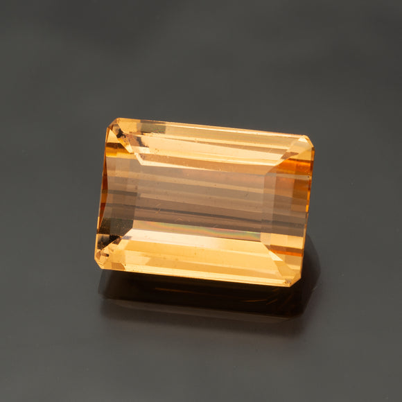 Topaz-Imperial #1650 14.4 cts