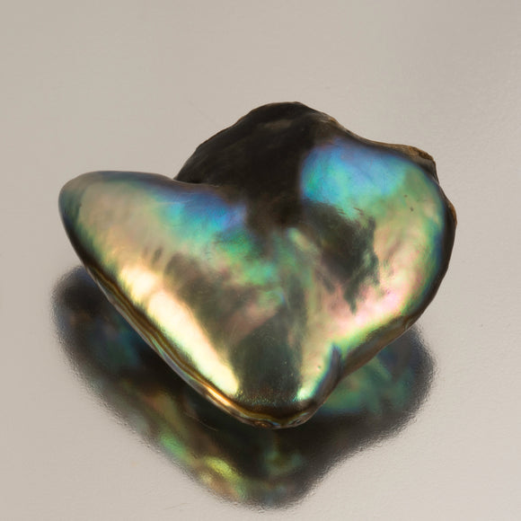 Pearl-Abalone #23865 20.41 cts