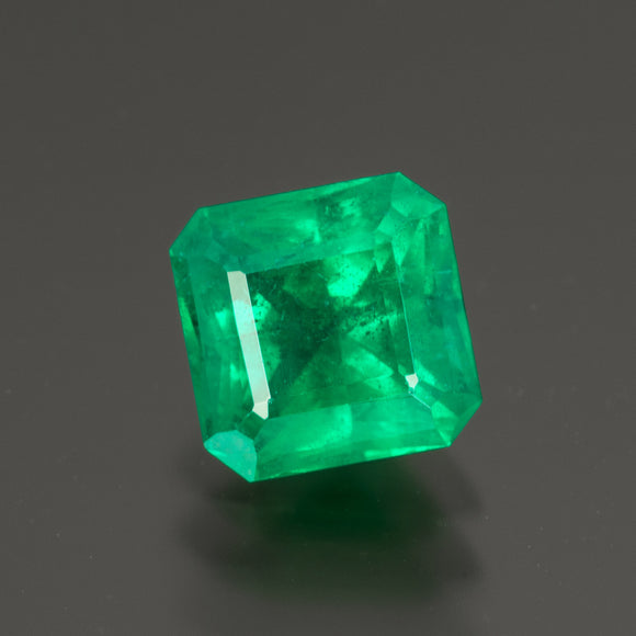 Emerald #24545 1.71  cts