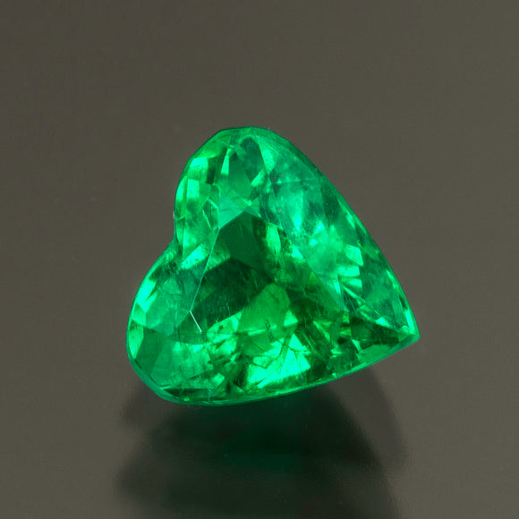Emerald #24552 1.1  cts