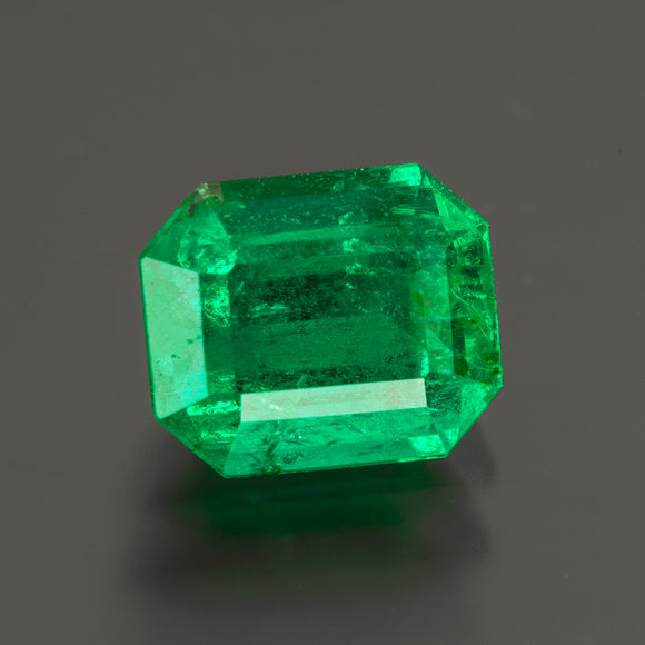 Emerald #24651 1.74  cts