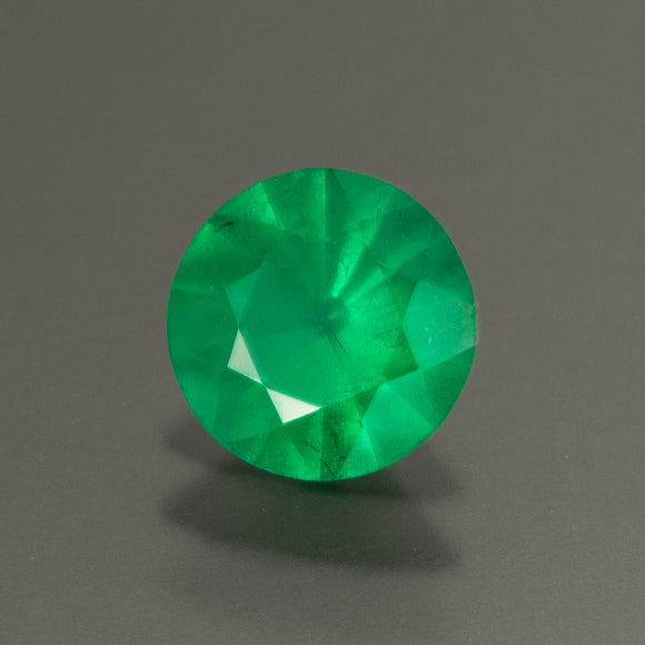 Emerald #25051 0.88 cts