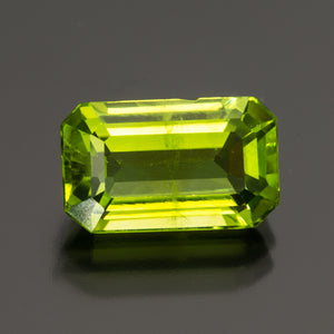 Peridot #25697 5.73 cts