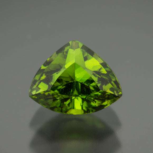 Green Trillion Garnet-Grandite