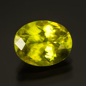 Sphene #24251 6.81  cts